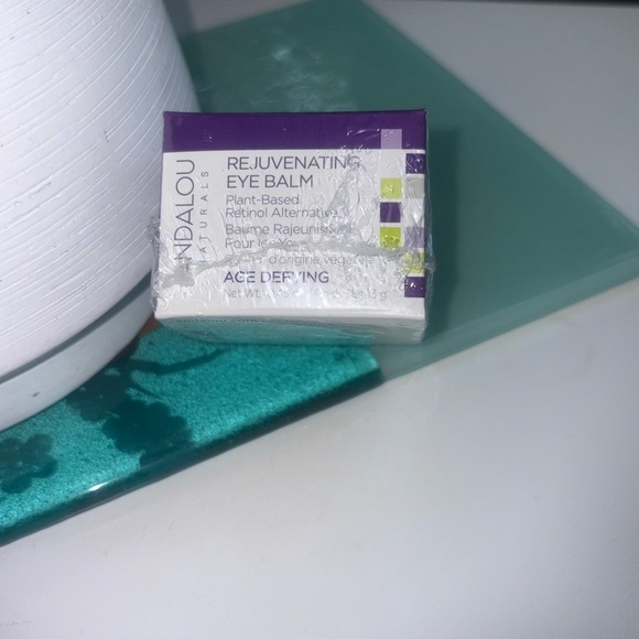 NEW Andalou Naturals Rejuvenating Eye Balm - Picture 1 of 2